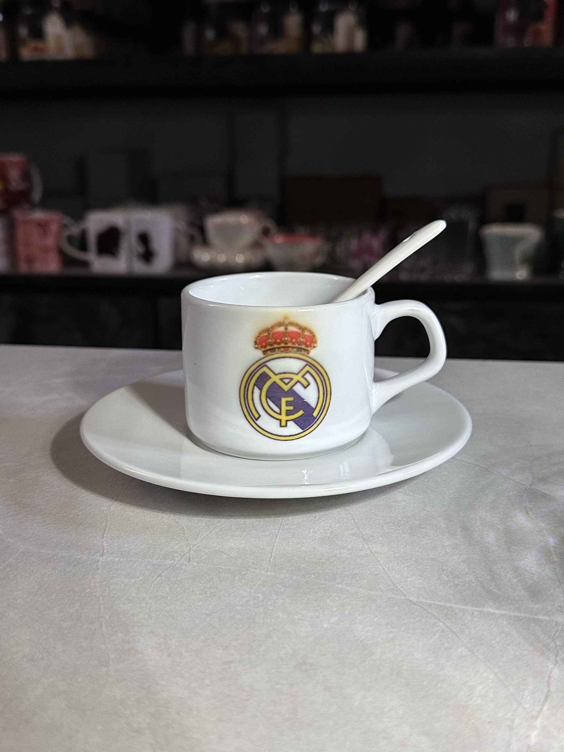 img_0177 فنجان ريال مدريد - الصورة 1